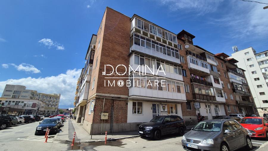 Vânzare apartament 3 camere – Ultracentral – strada Siretului, Târgu Jiu - 10