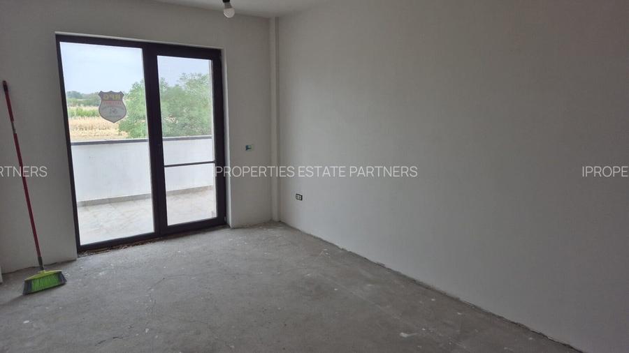 Casa de vanzare Comuna 1 Decembrie - 14