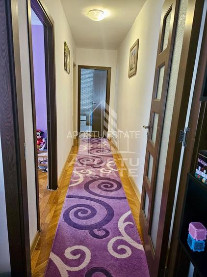 Apartament 3 camere,etaj 2,zona Gh,Lazar - 12