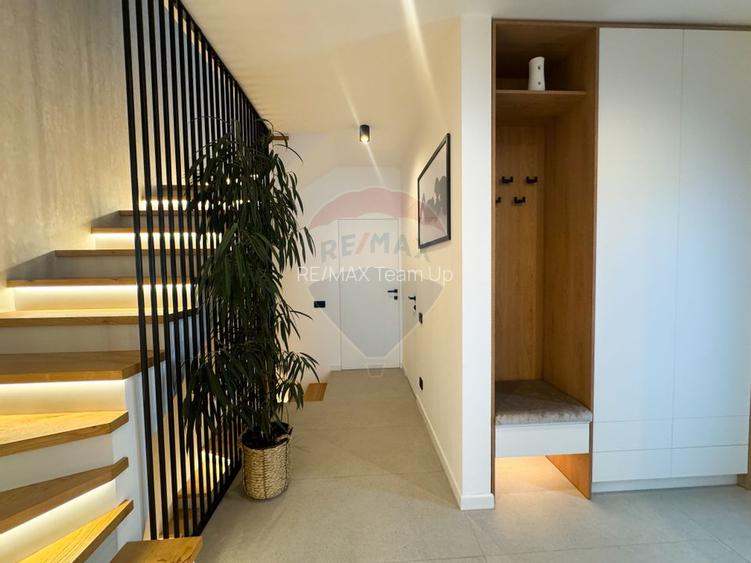 Eleganță, confort, și priveliște panoramică - Casă premium, Voroneț - 11