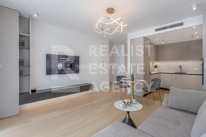 Vânzare, apartament cu 2 camere, One Lake Club - 5