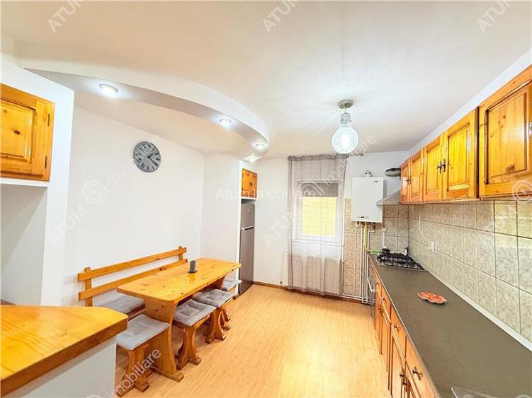 Apartament cu 2 camere decomandatecu pivnita zona Vasile Aaron - 7