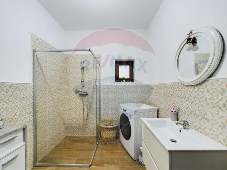 Vila cu 6 camere, teren 1200mp de vanzare- Varasti, la 4 km de Berceni - 9