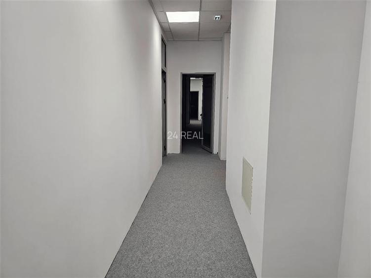 Spatii de inchiriat - River Plaza - Corp B de la 127 mp - 13