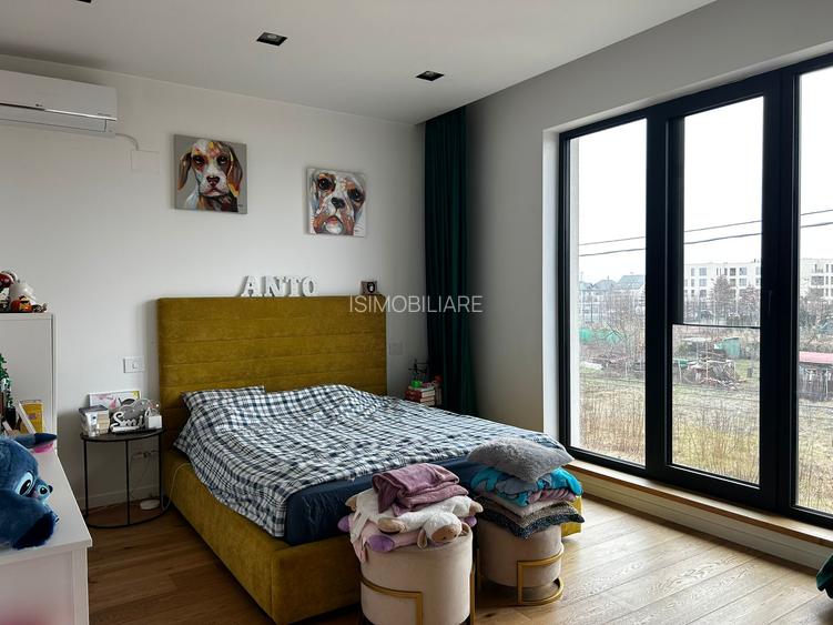 Casa Vila Otopeni Odai central De Vanzare, 5 camere - 25