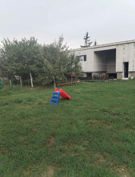 Spatiu comercial 420 mp, langa Termocentrala Mintia