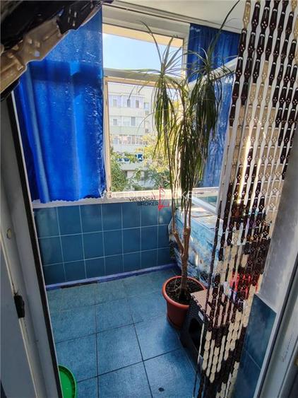 Apartament decomandat la etaj 2/4 Colentina Marior V.Bacila - 18