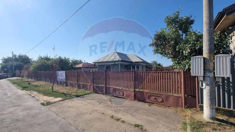 Teren intravilan de inchiriat - 3.600mp Șoseaua Unirii – Balotești