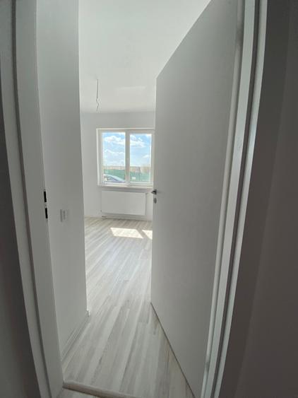 VANZARE APARTAMENT 2 CAMERE +LOC PARCARE-COMISION 0% MILITARI 0773046547