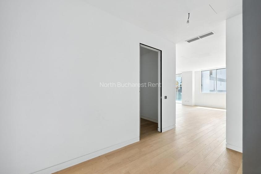 De închiriat apartament 4 camere | Terasă Spațioasă - 14