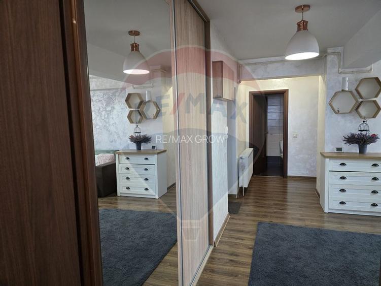 Apartament cu 3 camere de vânzare, cartier FIALD - 14