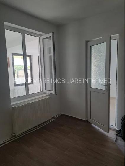 Vila de inchiriat Trocadero - 3