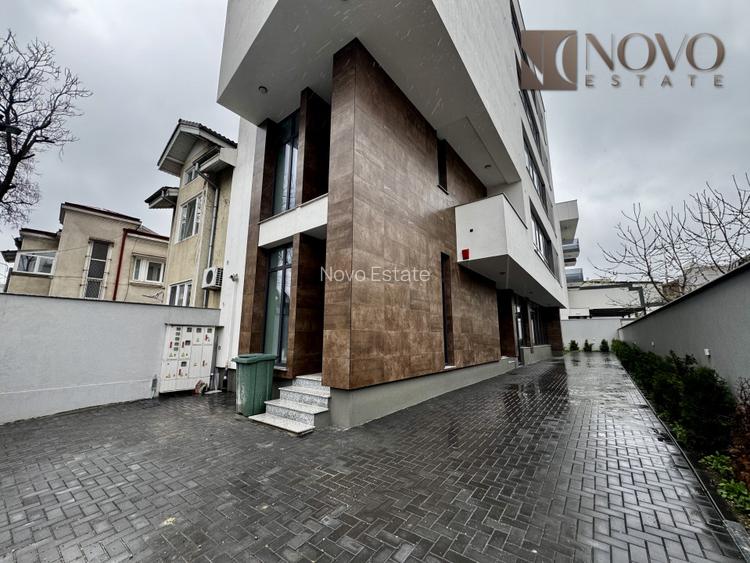 Cladire birouri | 13 Septembrie | 500 mp | P+4 | Parcare - 11