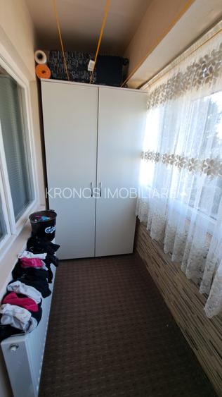 KM.4-5 APARTAMENT 3 CAMERE , MOBILAT, UTILAT, CENTRALA GAZ, LOC PARCARE , BOXA - 11