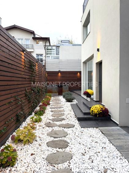 Casa moderna, finalizata in 2025, cu terase generoase si arhitectura premium - 15