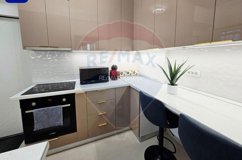 Apartament 4 camere de închiriat – Bd. Unirii / Str. Vulturilor 25 - 9