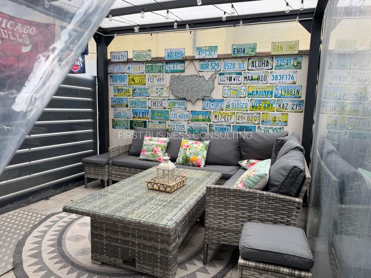 Casa parter +etaj gradina si terasa superba - 31