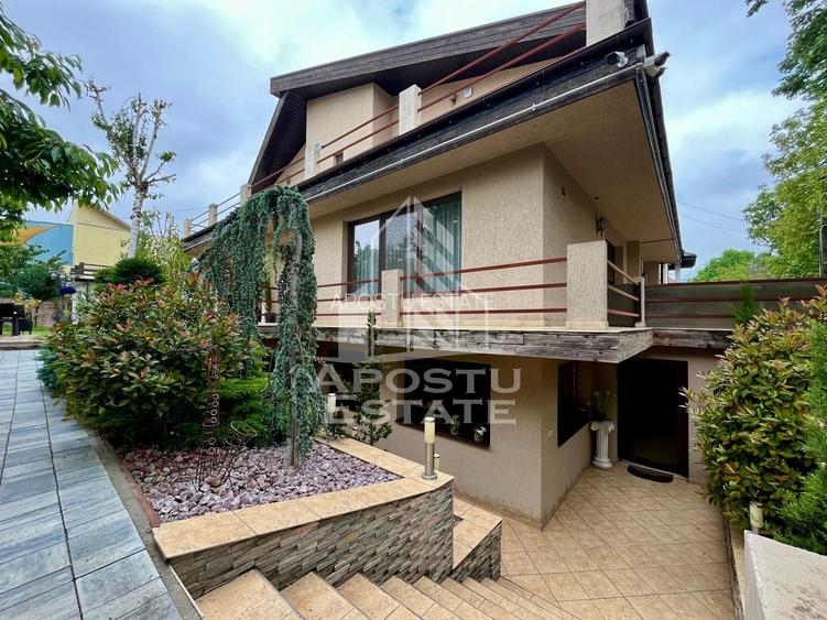 Casa de lux cu 5 camere, 5 bai, zona Lipovei - 23