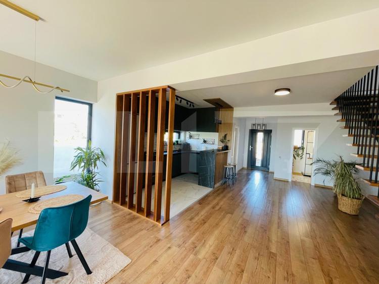 Duplex 4 camere, 136 mp, zona Miroslava