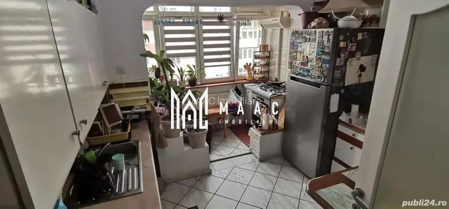 Apartament 3 camere I Decomandat I Zona Vasile Aaron - 11