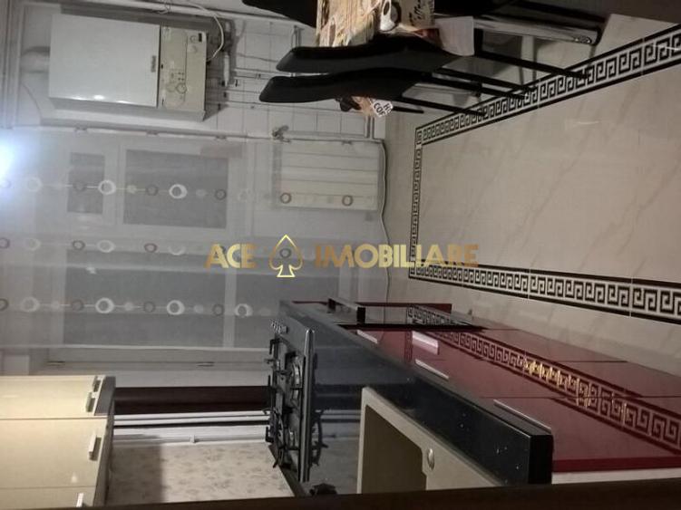 3 Camere de inchiriat | Unirii | Centrala | Parcare |
