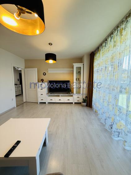 Apartament de închiriat , 2 camere  decomandate, 53 mp + terasă de 35 mp - 3