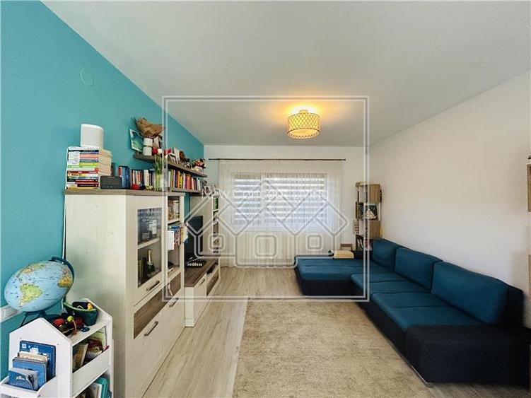 Casa de vanzare in Selimbar - 160 mp utili - mobilata si utilata - 2