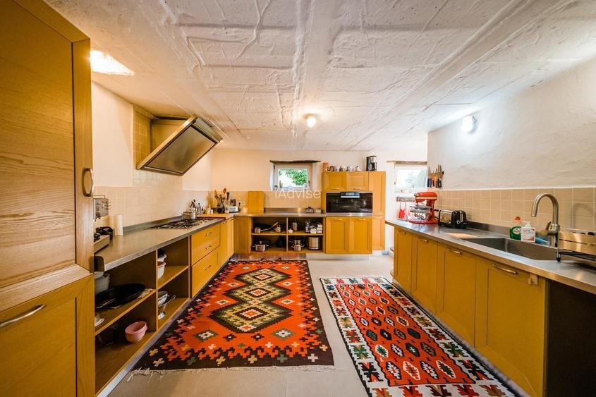 Ansamblu de Case Granari - 6