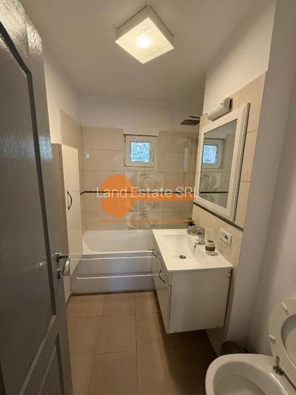 Apartament cu 3 camere in zona Parc Tei - 9
