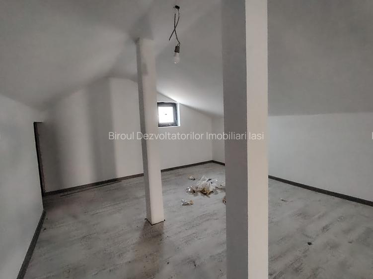 Casa  mare, luminoasa, spatioasa cu 5 camere, doua bai, 400 mp teren, Bucium - 7