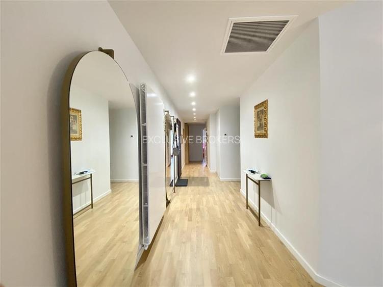 Luxury apartment   200 sqm usable  |Charles de Gaulle  2 parking - 18