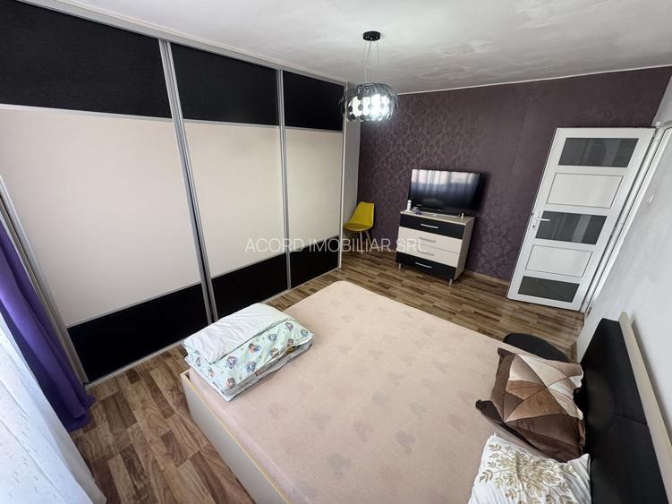 Apartament 3 camere zona Inel 1 - 2