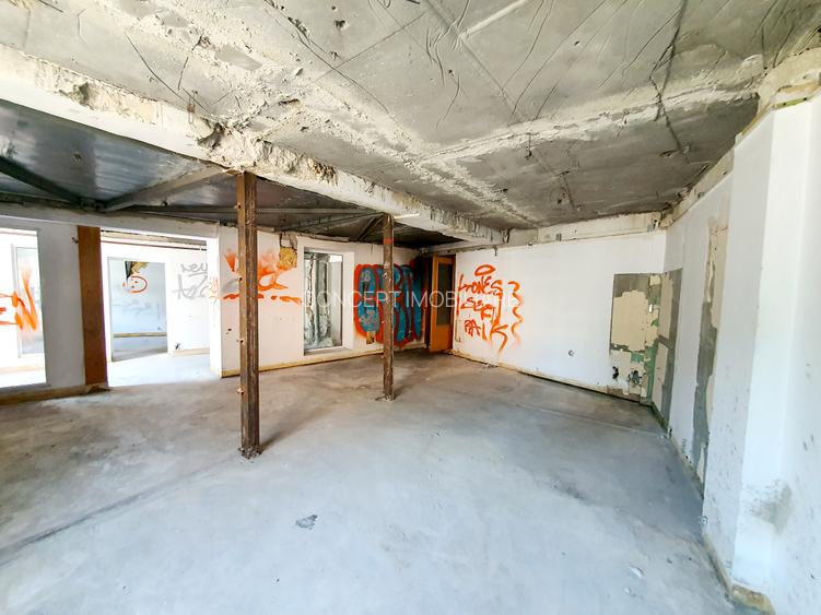 Clădire birouri, ideal clinica, constructie 1990 - 9