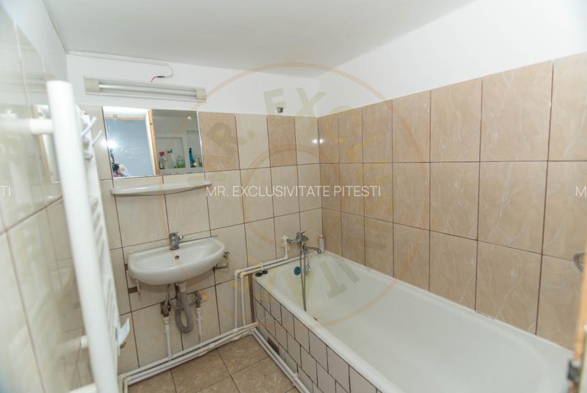 Casa gata de mutat+teren 1000 mp in zona de deal, jud. Arges - 10