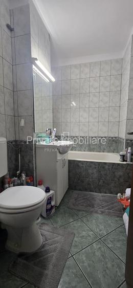 Apartament 3 Camere Et.2/4 De Vanzare, Str Magurei, Zona Dambu - 5