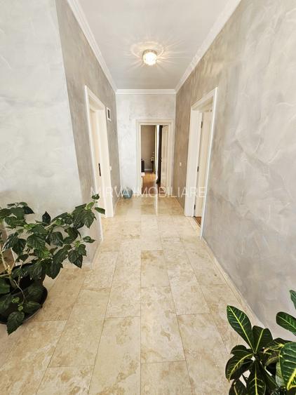 Casă de Lux cu Design Exclusivist – Eleganță, Rafinament și Confort - 36