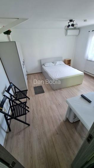 Garsoniera centrala proprie la casa 10 min M Aparatorii Patriei DB2023 - 2