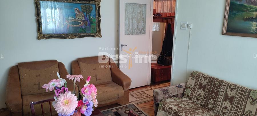 APARTAMENT CU 2 CAMERE SEMIDECOMANDAT ZONA FOARTE BUNA - 5