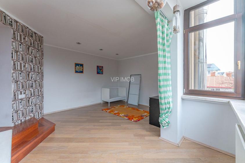 Casă individuală cu 7 camere lângă AFI Mall, ideală pentru birouri sau locuință - 15