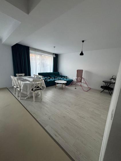 VILA  INDIVIDUALA - 5 camere , 3 bai - 3