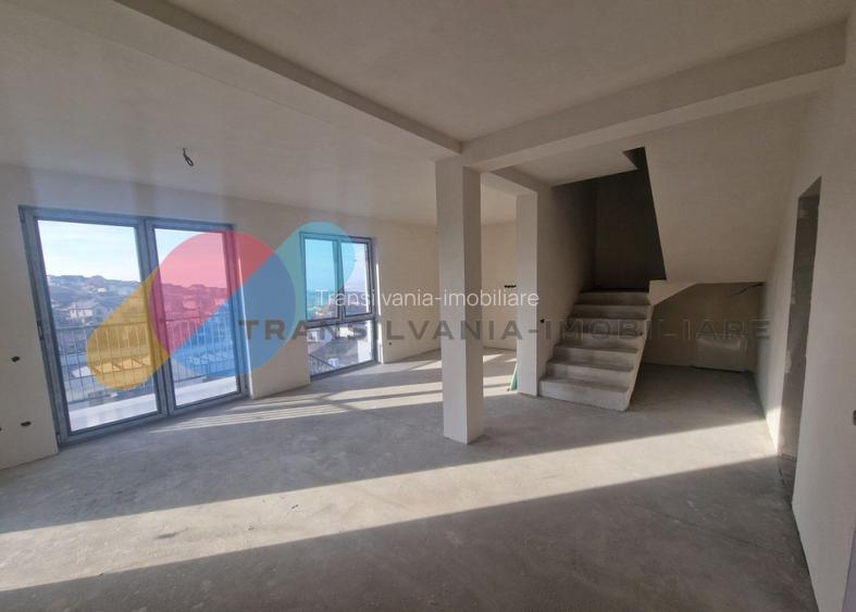 Duplex, 3 dormitoare, terasa 25mp-Dezmir - 2