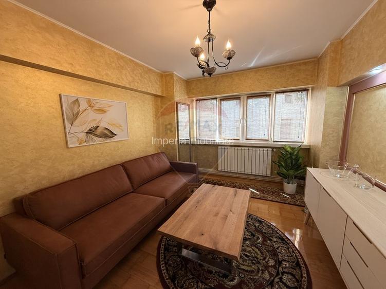 Apartament cu 4 camere de închiriat Ultracentral - 3