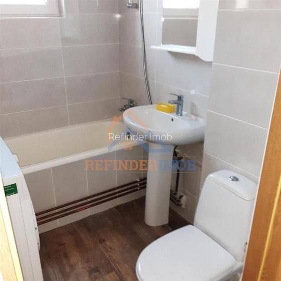 Vanzare apartament cu 2 camere, Bulevardul Basarabia - 11