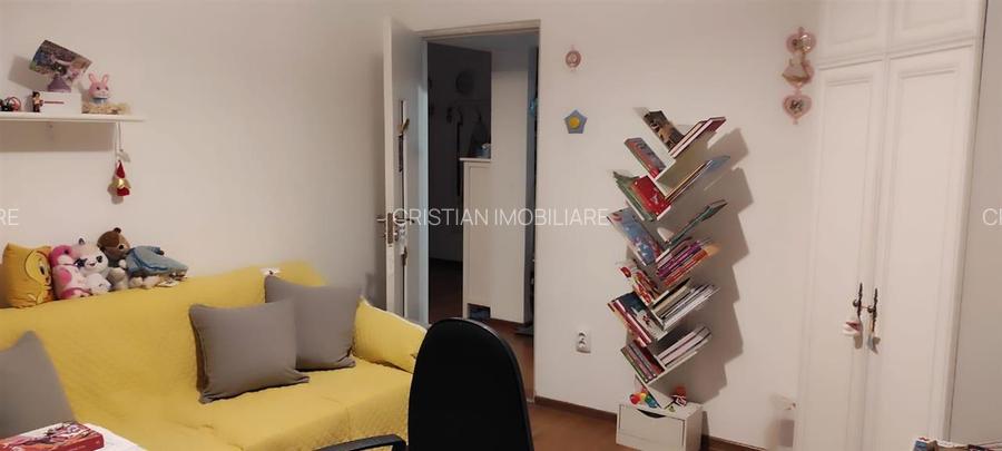 Ap 3 cam conf 1 Scolilor 75 mp mobilat si utilat - 8