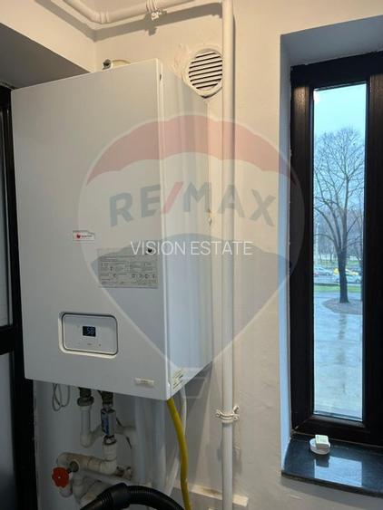 Apartament cu 2 camere în zona Liceul de Arta-Spital nr,1 - 6