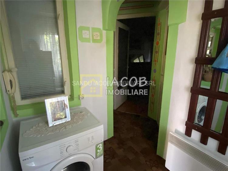 Apartament la casa cu 3 camere, Magura, Bacau - 11