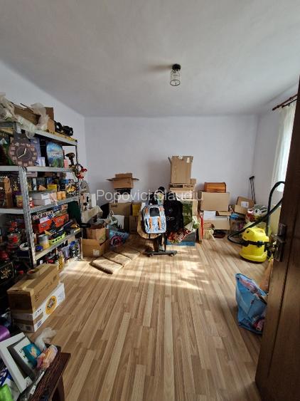 Casa cu 4 camere in zona Blascovici - 12