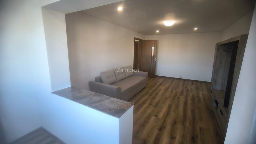 Zona Soarelui-Judetean, Decomandat, Renovat,  Mobilat, Utilat - 2