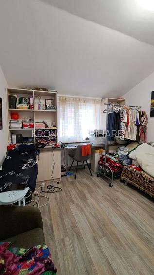 Km 5 Apartament 2 camere decomandat, la Mansarda 48 mp.incalzire pe gaze, liber - 3