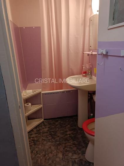 Ofertă! Apartament 2 camere metrou la scara blocului, etaj 5, zona Titan - 8